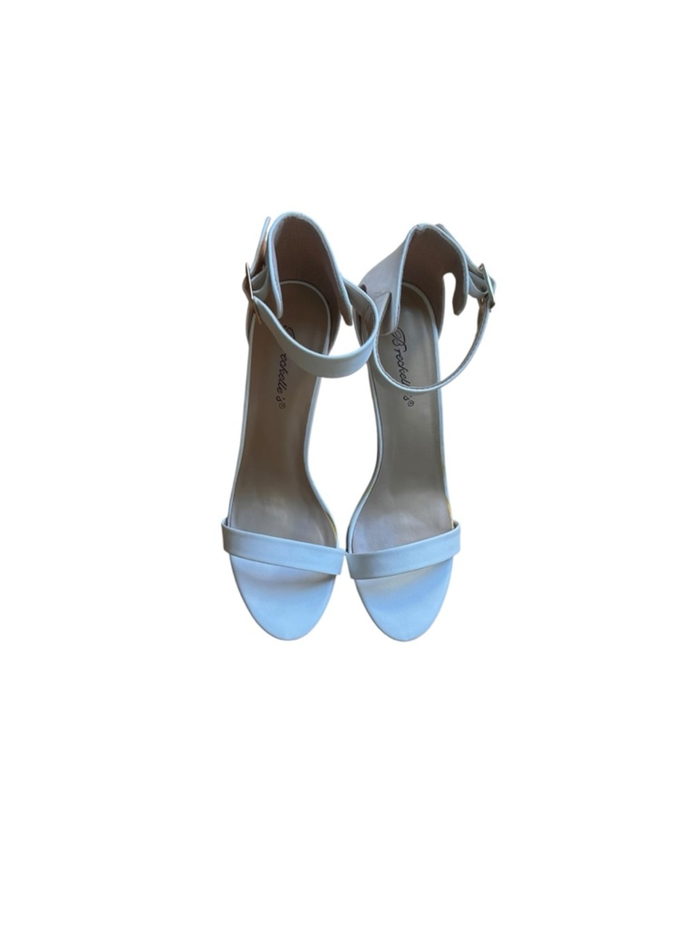 NWT Breckelle's cream Sydney heels Sz 9